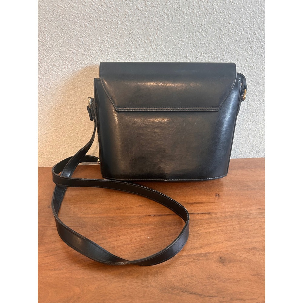 Vintage Black Leather Equestrian Crossbody Bag Horse Crest Gold Hardware - Picture 9 of 10